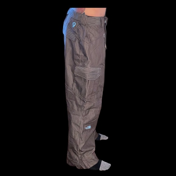 The North Face Snowboard Pants, size XL - Picture 5 of 9